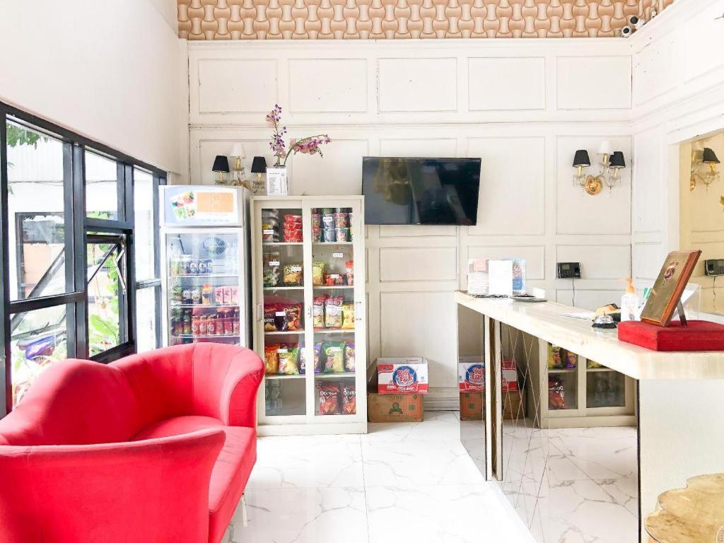 Hotel Collection O 31 The Batik Bed And Coffee Bandung Exterior foto